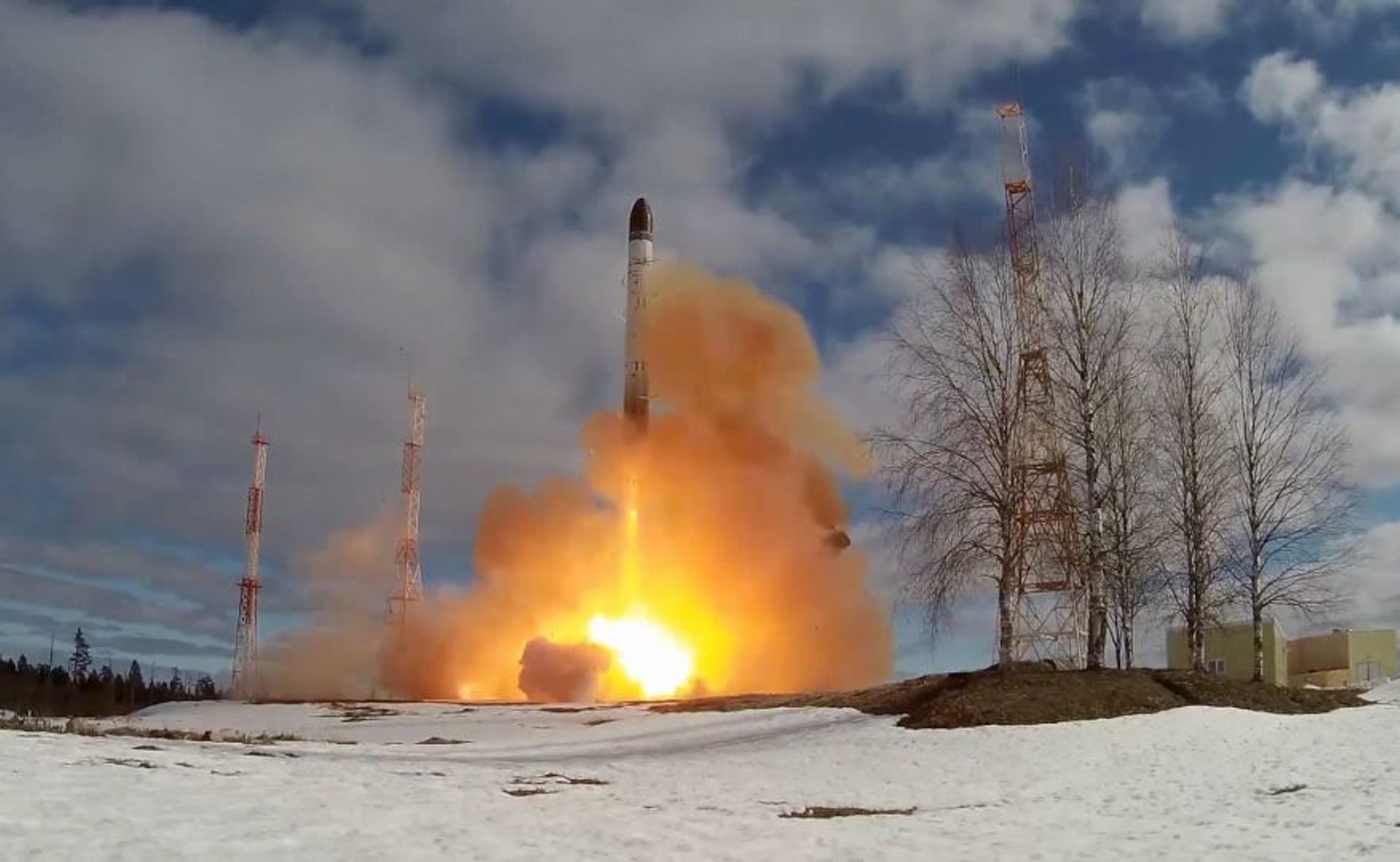 Во время визита Байдена в Киев Россия испытала межконтинентальную баллистическую ракету — CNN