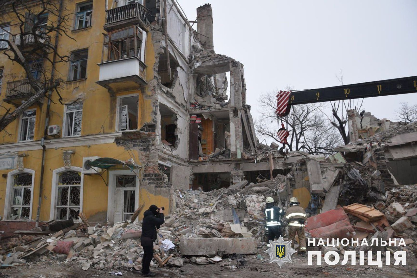 Число жертв от попадания российской ракеты в жилой дом в Краматорске достигло четырех