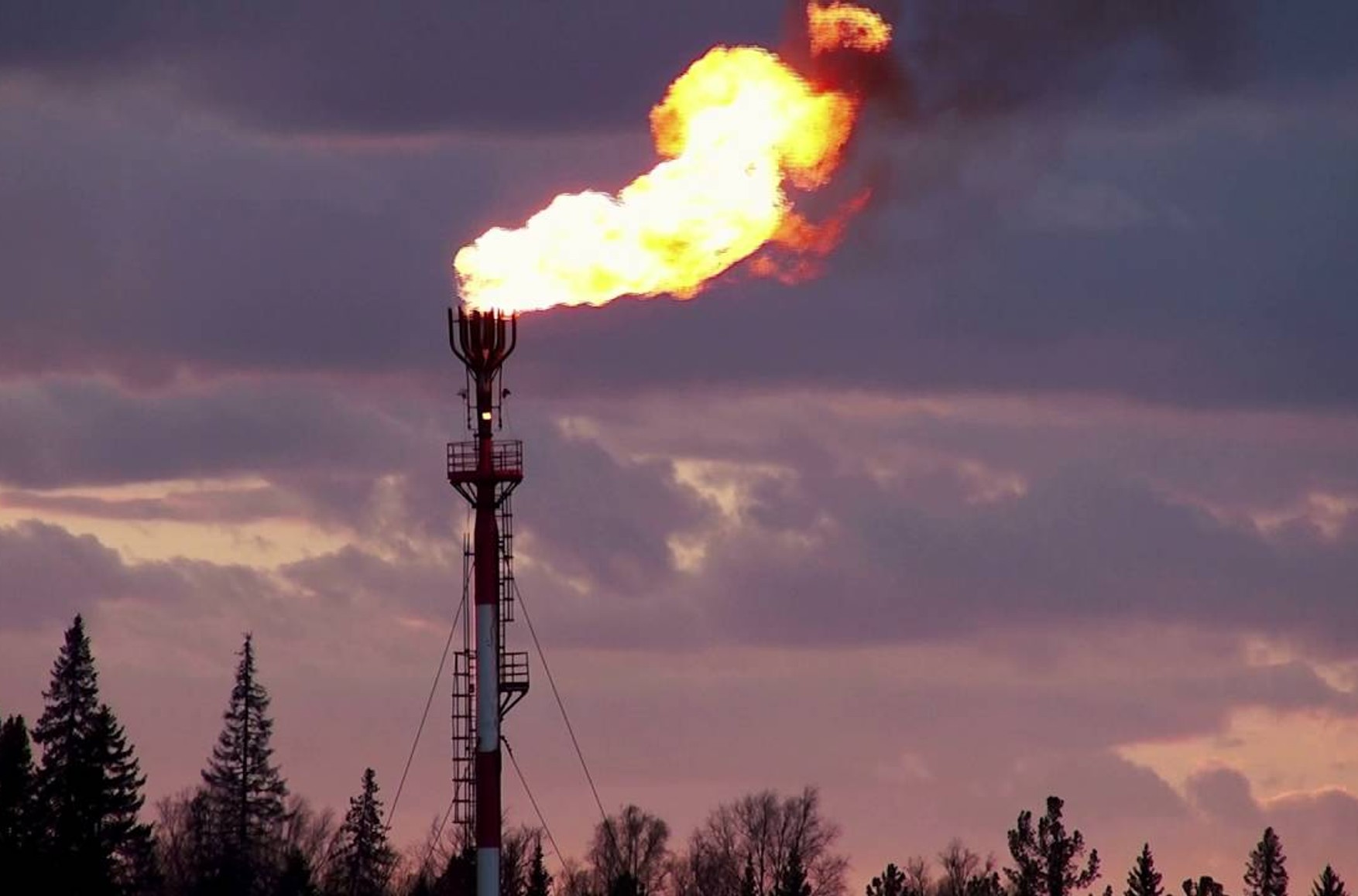 Bloomberg: Россию ждет обвал добычи нефти из-за критической зависимости от Запада
