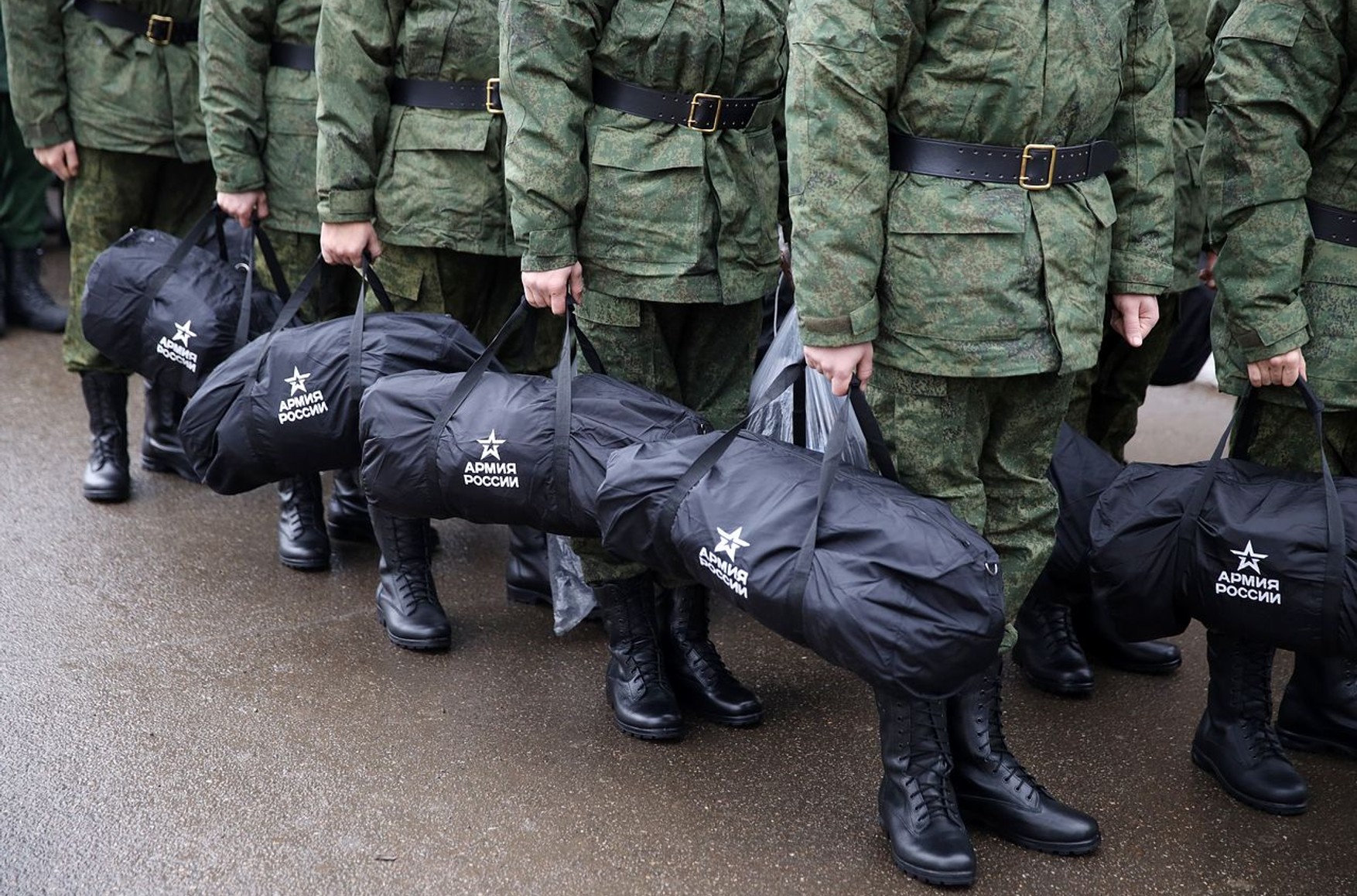 В Воронежской области начали вручать повестки в военкоматы