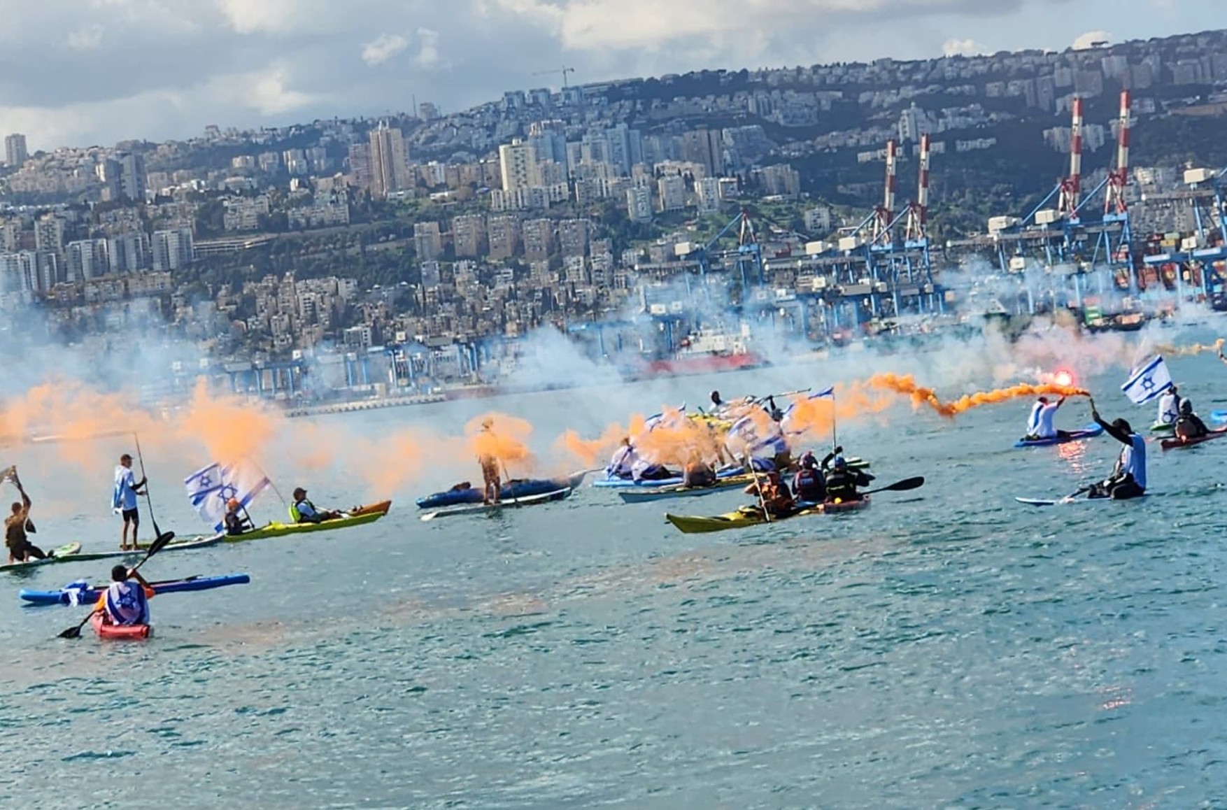 Резервисты ВМС Израиля заблокировали порт Хайфы, протестуя против судебной реформы