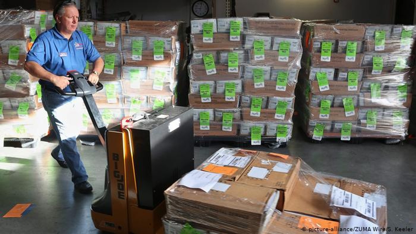 Associated Press: 300 тисяч бюлетенів могли бути втрачені Поштовою службою США