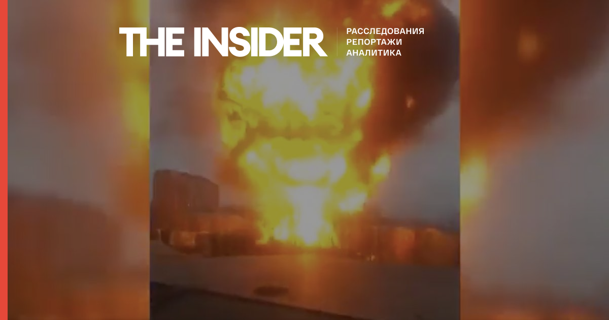 На півдні Москви сталася пожежа в ангарі з газовими резервуарами - відео