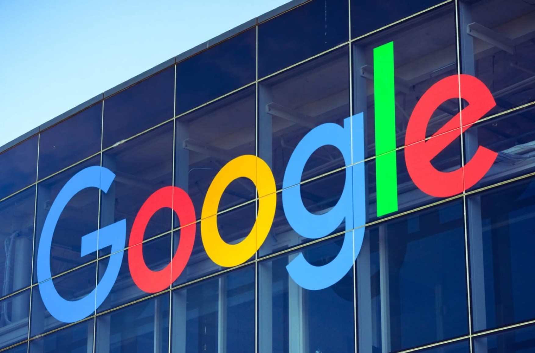 Google оштрафували на рекордні 3 млн рублів за відмову видалити посилання на заборонені в Росії сайти