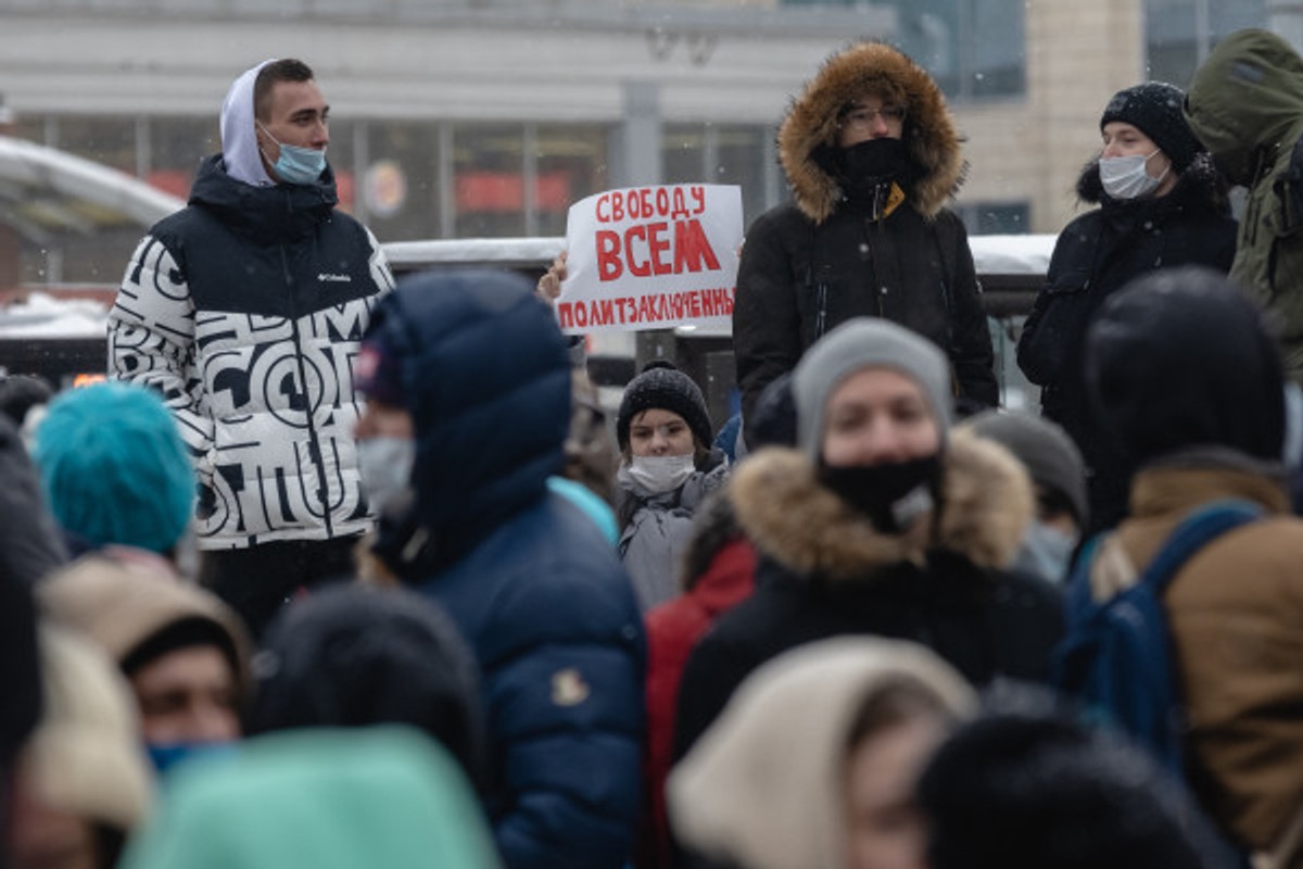 Трьох студентів Астраханського університету відрахували за участь в мітингу на підтримку Навального