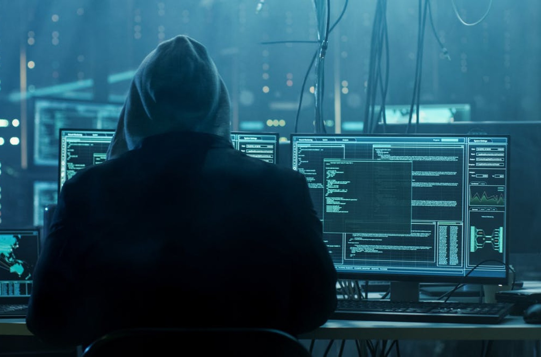 Хакери атакували десятки тисяч організацій по всьому світу, використавши уразливість в програмі Microsoft - Reuters