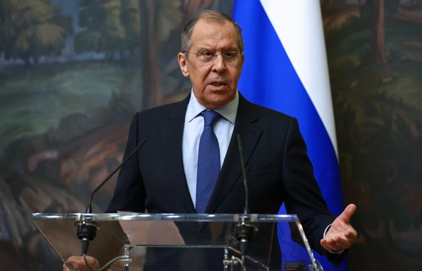 Москва оголосила 20 співробітників посольства Чехії persona non grata