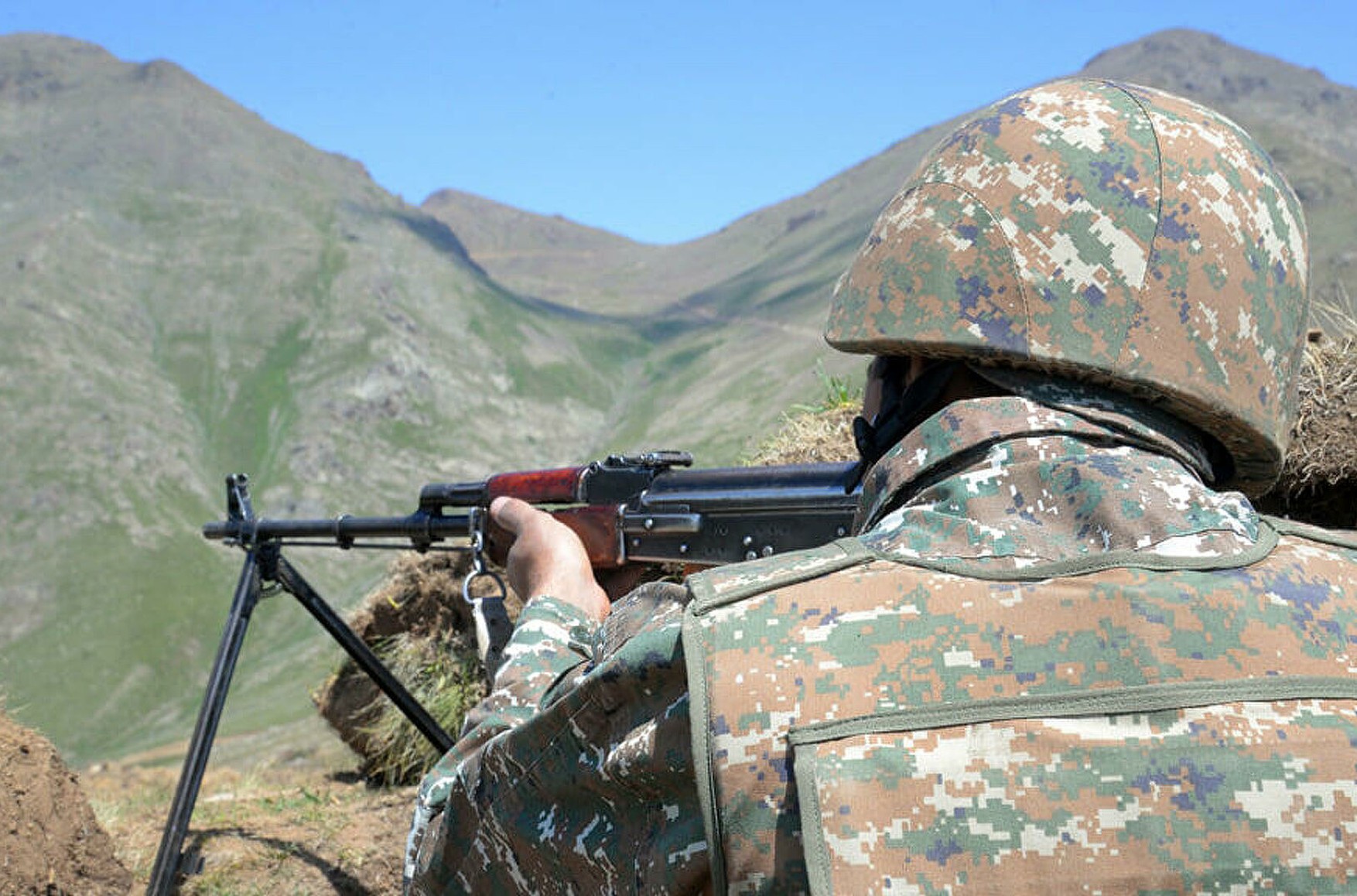 На кордоні Вірменії та Азербайджану знову сталася перестрілка - Єреван