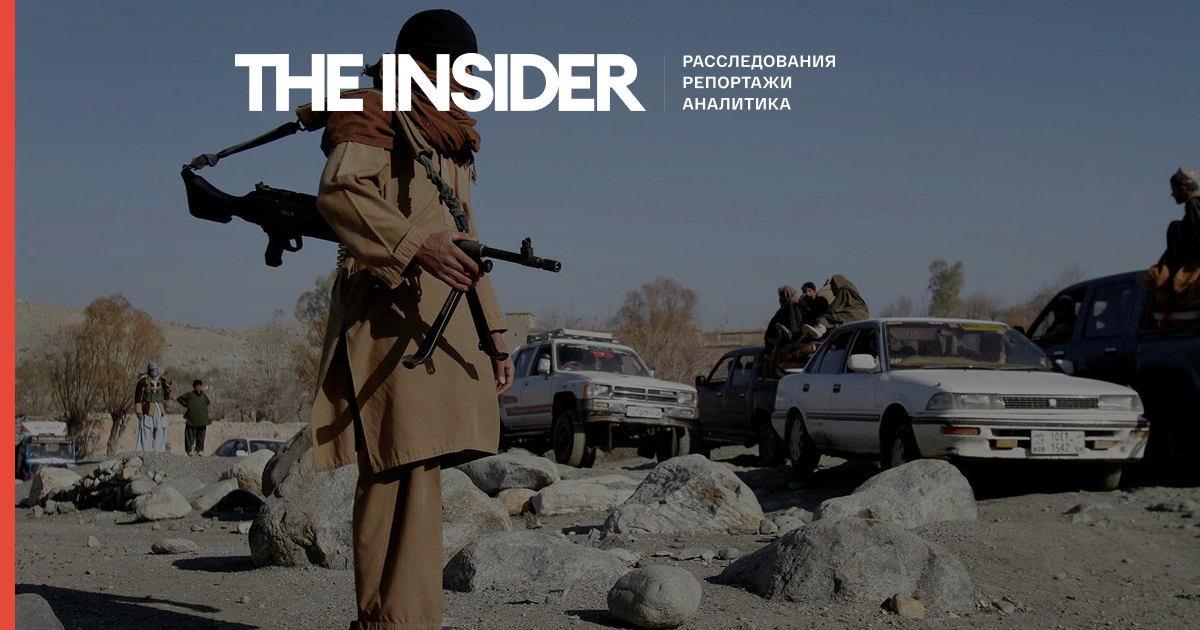 Таджицькі прикордонники впустили на територію своєї країни більше 300 військових з Афганістану, що відпали після бою з талібами