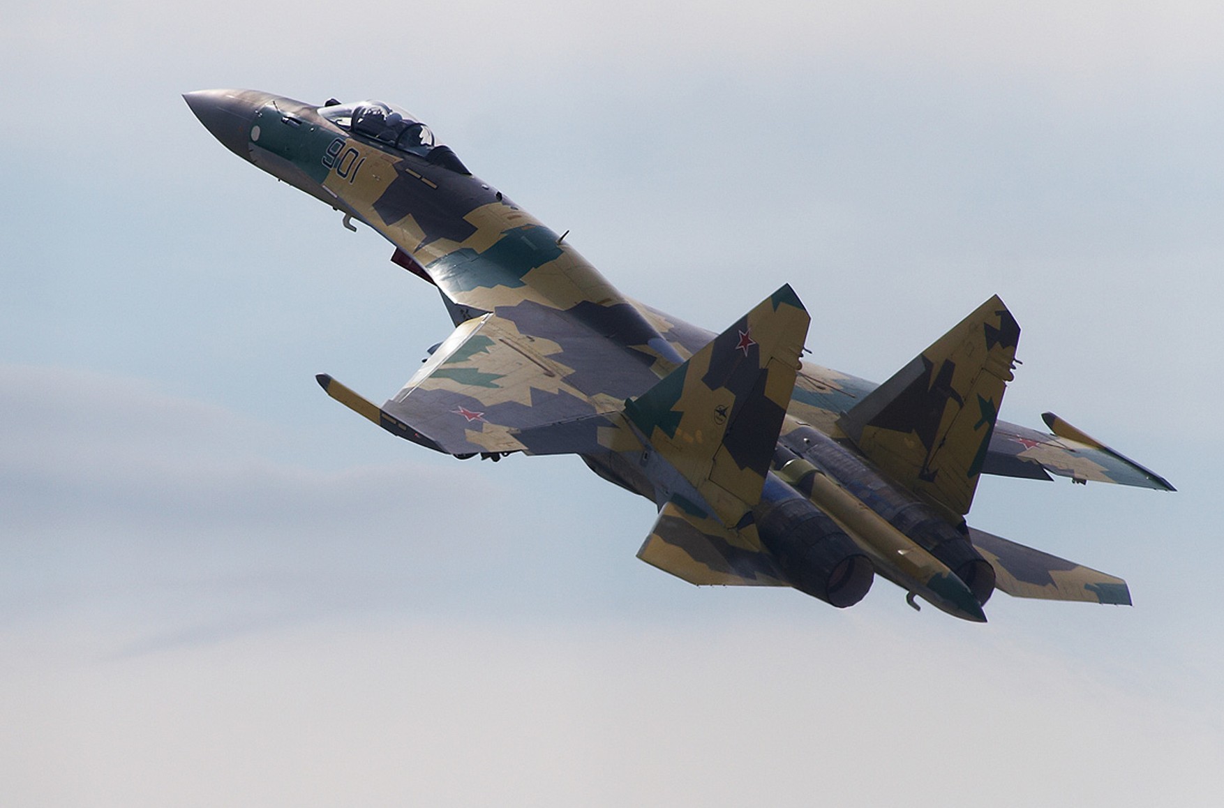 На Далекому Сході розбився Су-35, винищувач впав в Охотське море