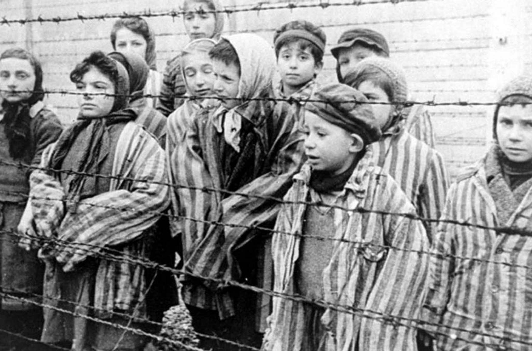 Діти радянських репресованих подали позов до Держдуми. Вони не можуть отримати житло там, де мешкали їхні батьки