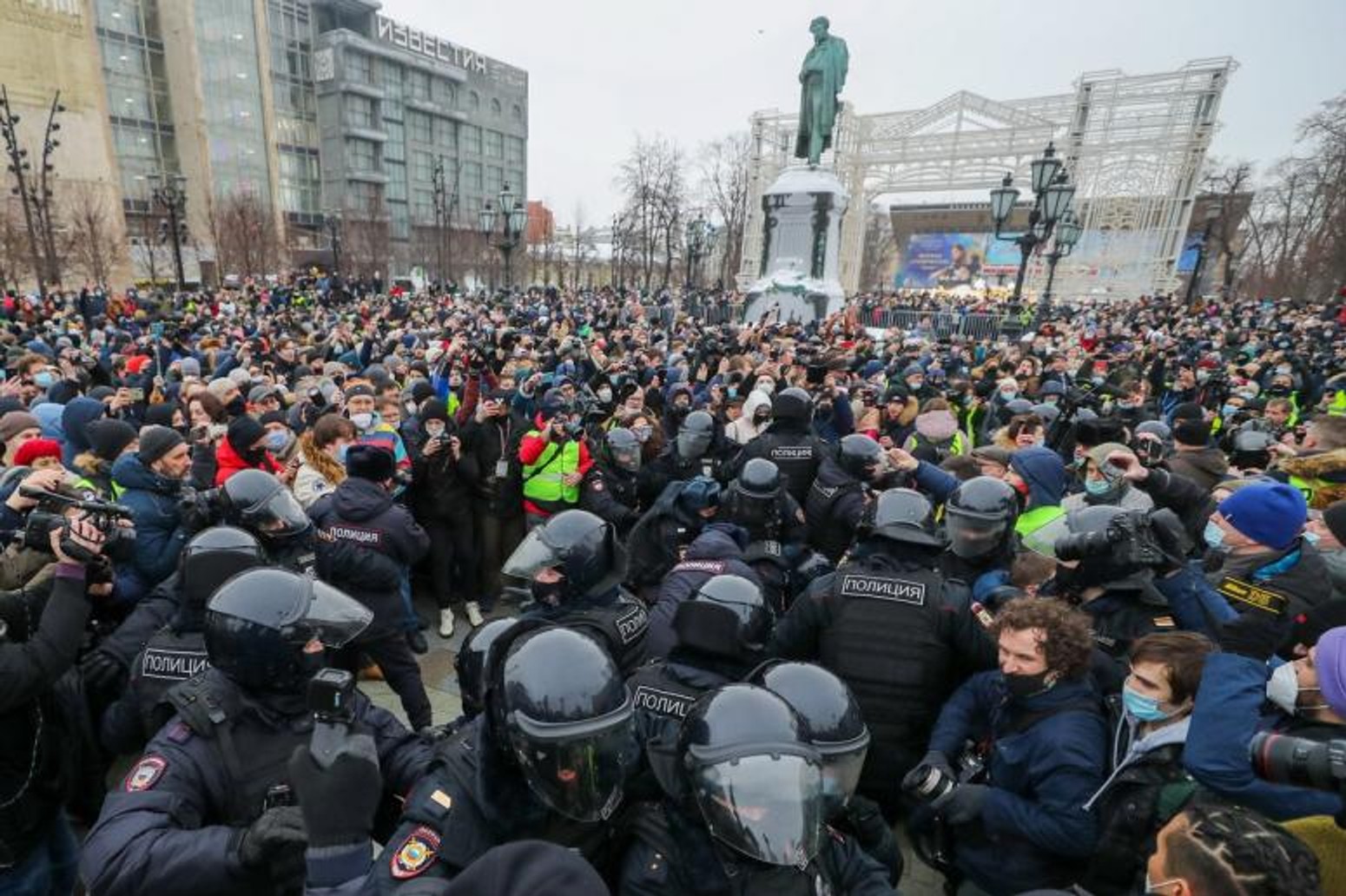 У Москві затримали учасника січневих протестів. Його підозрюють у тому, що він ударив розгвардійця по руці