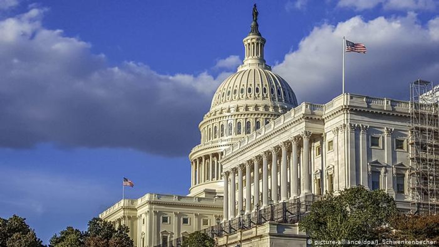 Сенат США затвердив підвищення стелі держборгу на $ 480 млрд, щоб уникнути катастрофічного дефолту