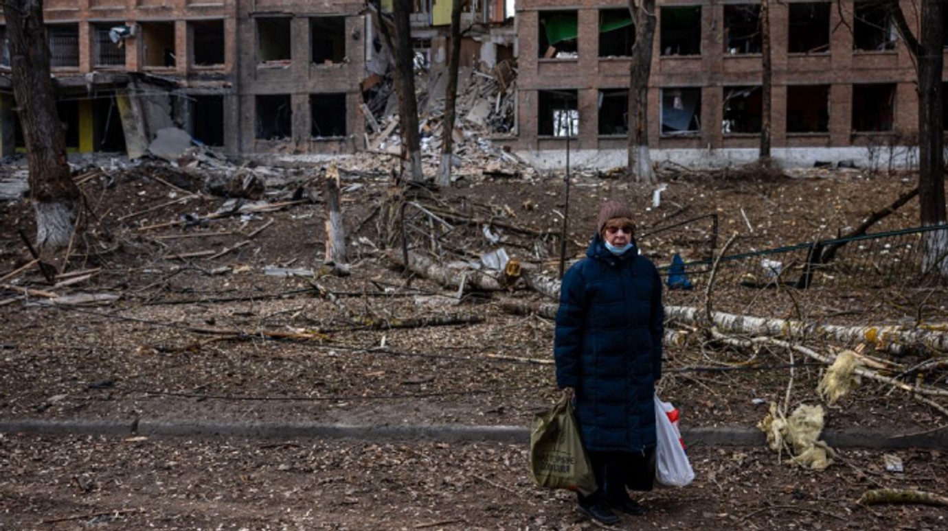 С начала войны в Украине погибли как минимум 925 мирных жителей, реальные цифры значительно выше — ООН