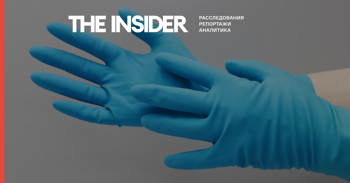 Врачи в российских больницах жалуются, что им приходится экономить на бумаге, ампулах и даже перчатках — Baza
