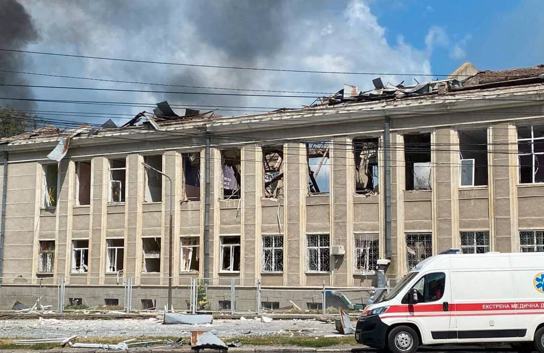 Число погибших от ракетного удара по Виннице выросло до 17 человек — власти Украины