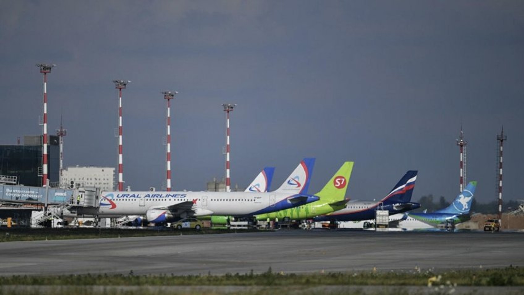 ТАСС: Российские авиакомпании начнут летать в Сочи через часть закрытого воздушного пространства