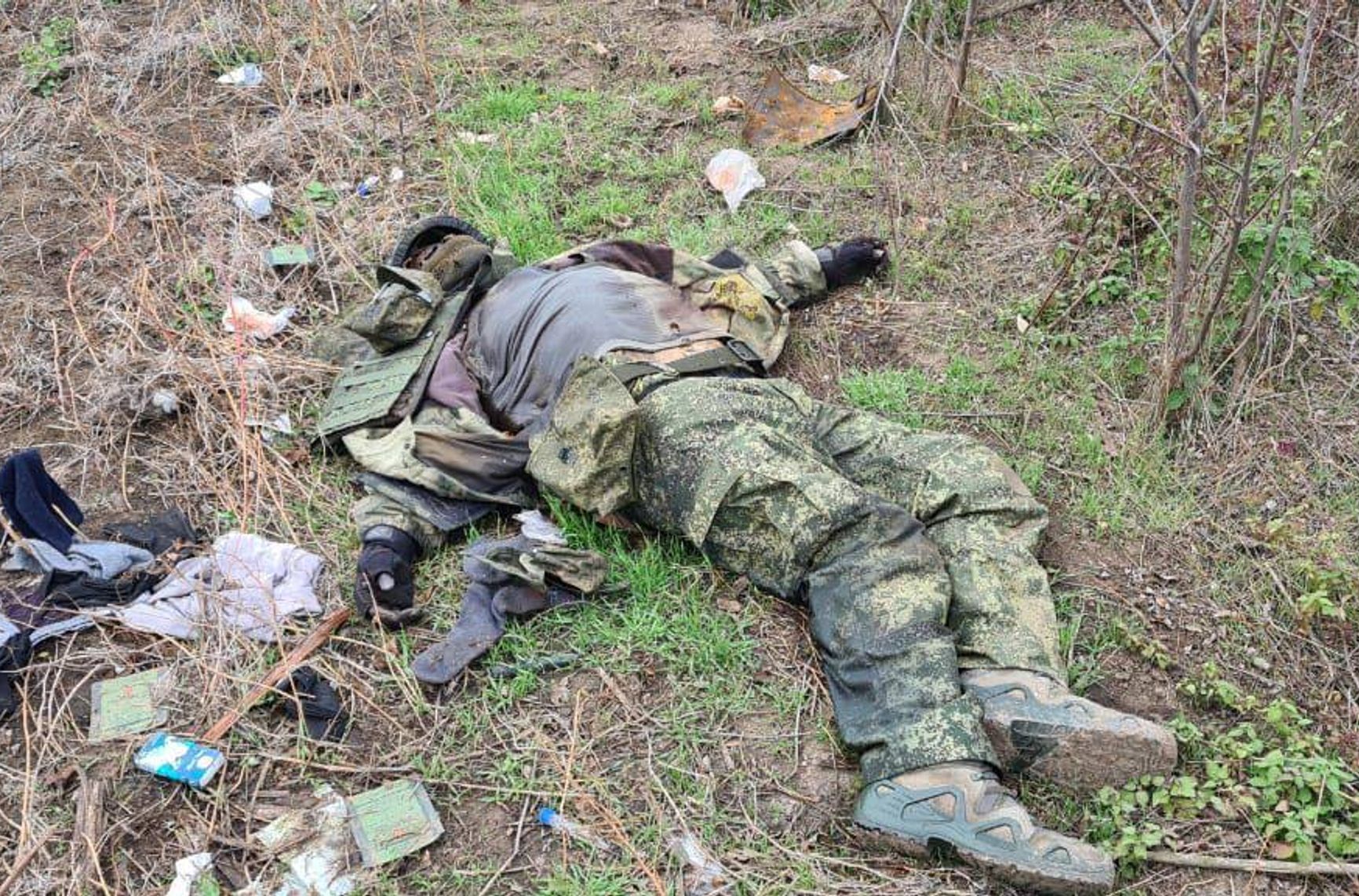 Брошенные тела чеченских бойцов, взятие Павловки ценой жизней 500 российских военных, Зеленский в Херсоне. Что происходит на линии фронта