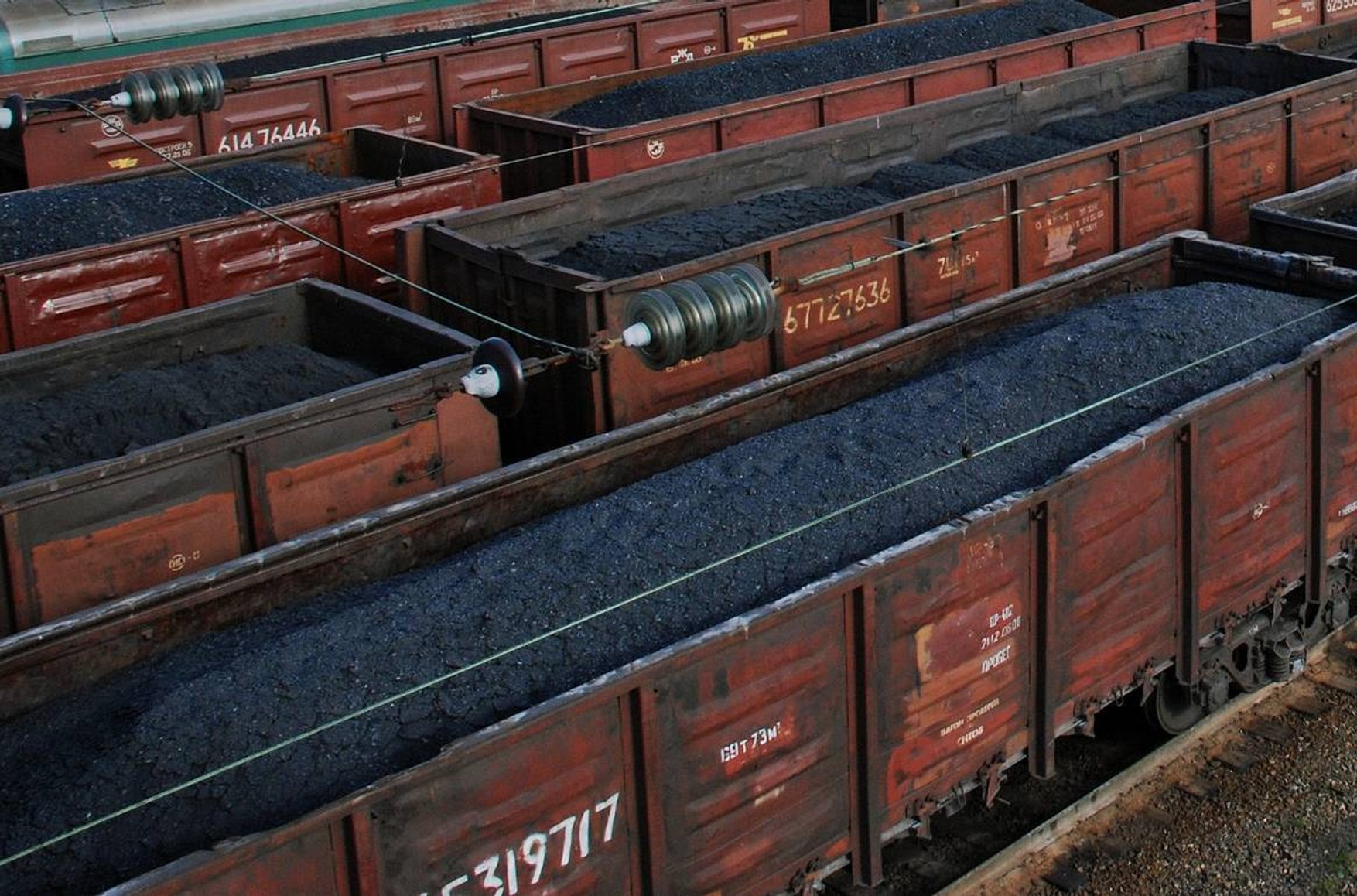 «Ведомости»: Минэнерго предложило запретить транзит угля из Казахстана
