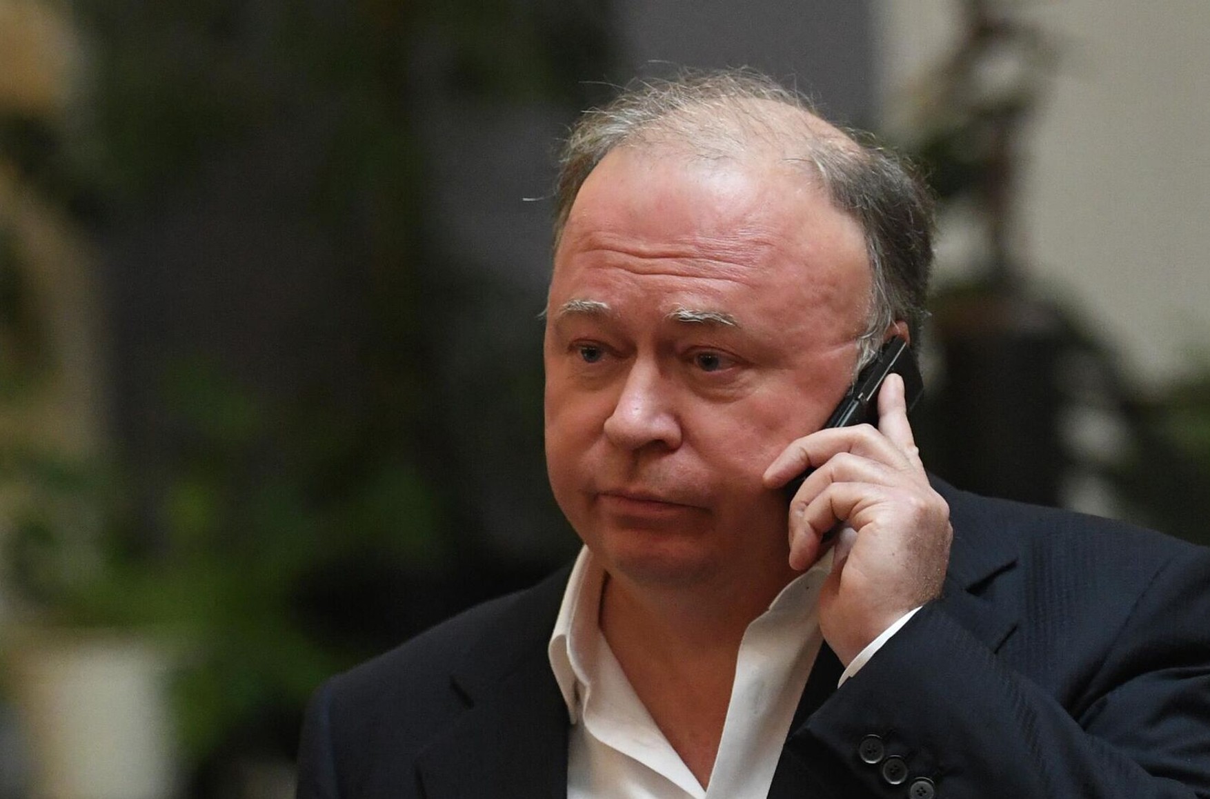 «Ростех» объяснил дело против Караулова тем, что ведущий нанес «репутационный ущерб» Чемезову — РБК