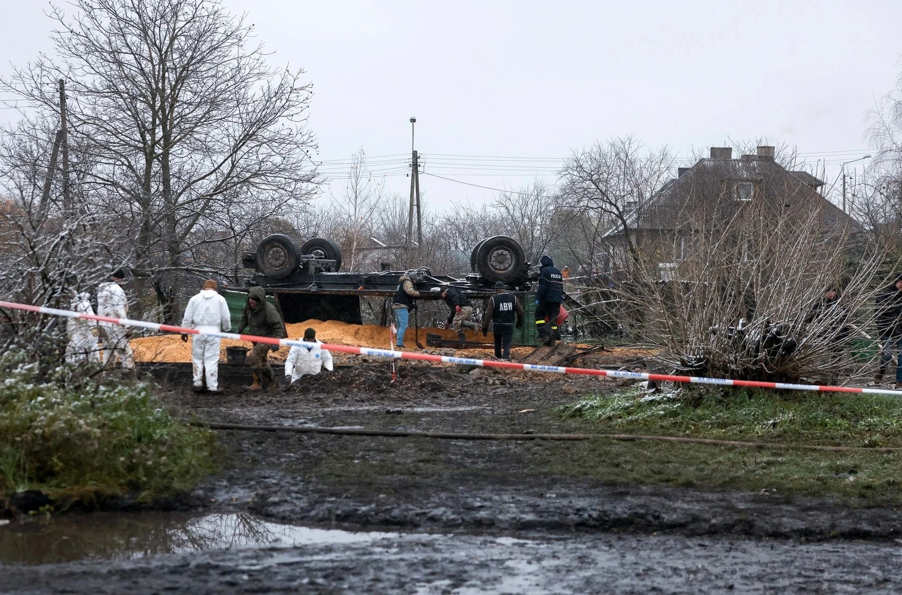 Rzeczpospolita: Польша выступит против привлечения Украины к расследованию инцидента с падением ракеты