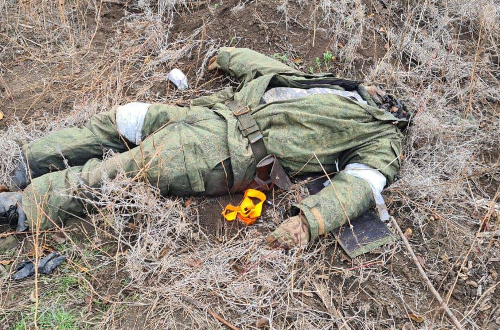 Брошенные тела чеченских бойцов, взятие Павловки ценой жизней 500 российских военных, Зеленский в Херсоне. Что происходит на линии фронта