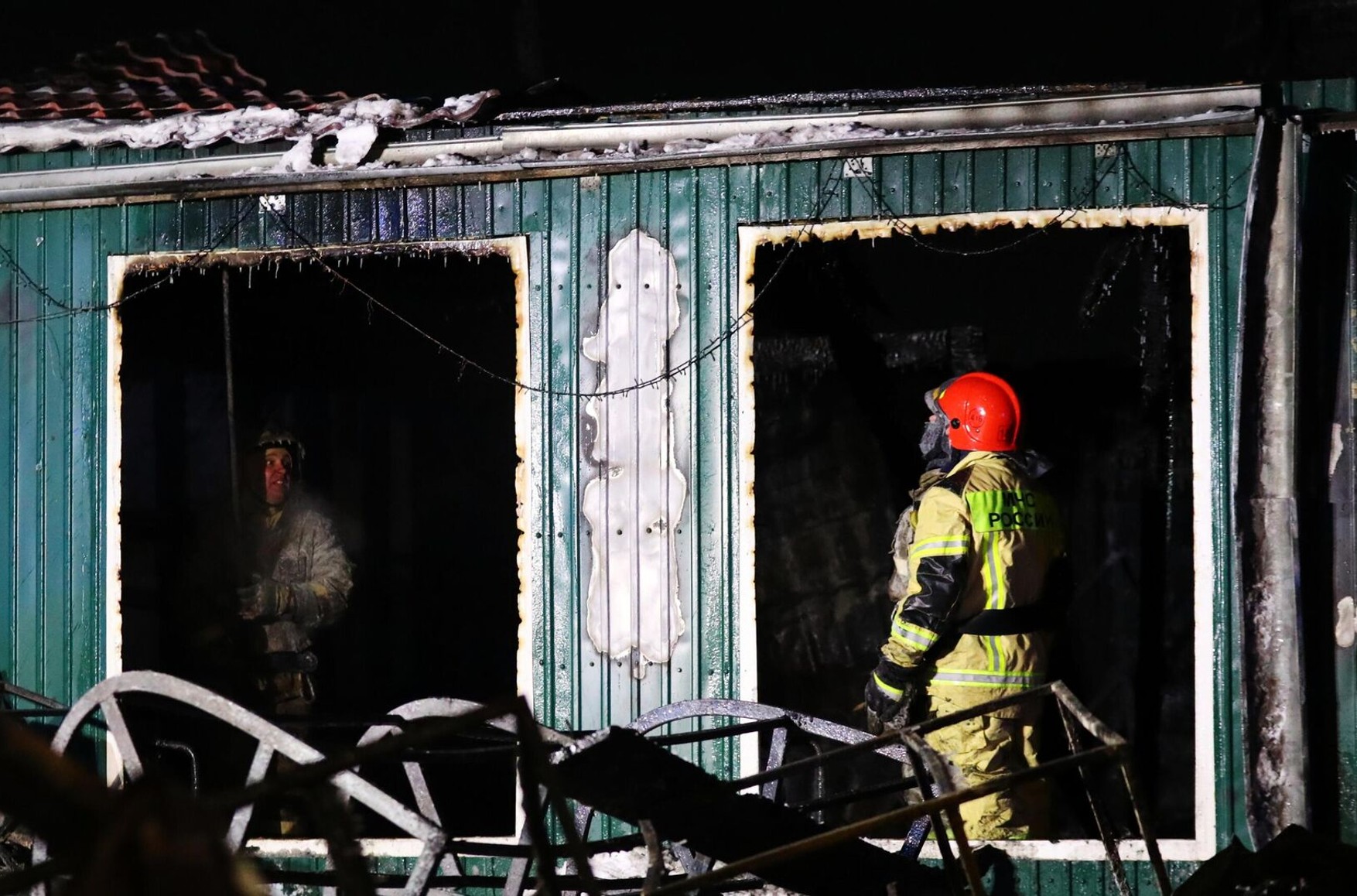 20 человек погибли при пожаре в подпольном доме престарелых в Кемерово