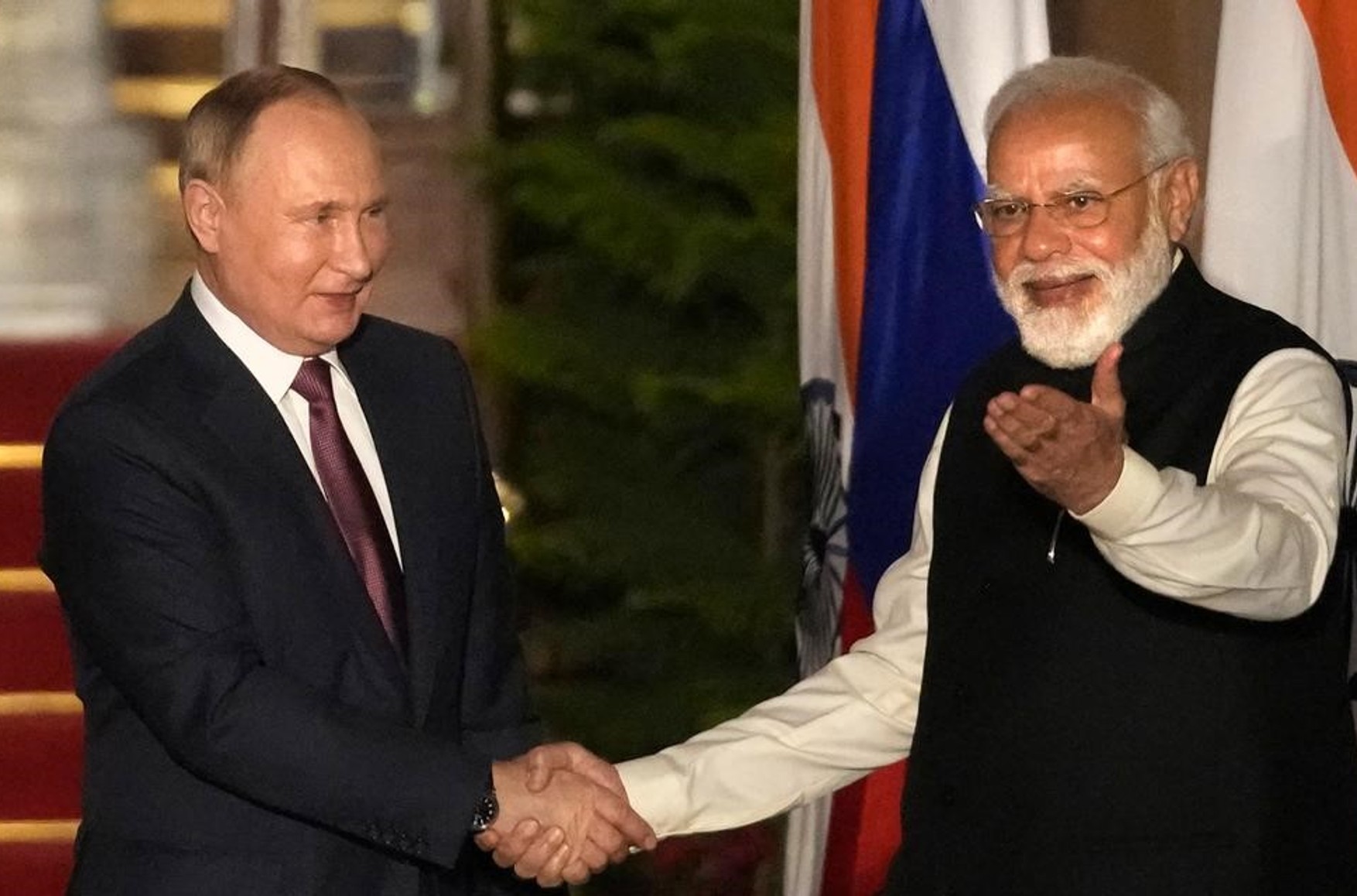Премьер Индии отменил встречу с Путиным из-за его ядерных угроз — Bloomberg