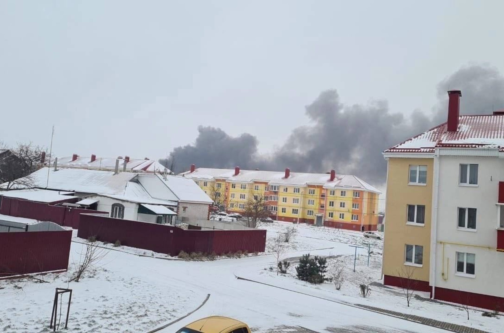 Губернатор Белгородской области сообщил об очередном обстреле, начался пожар. Видео