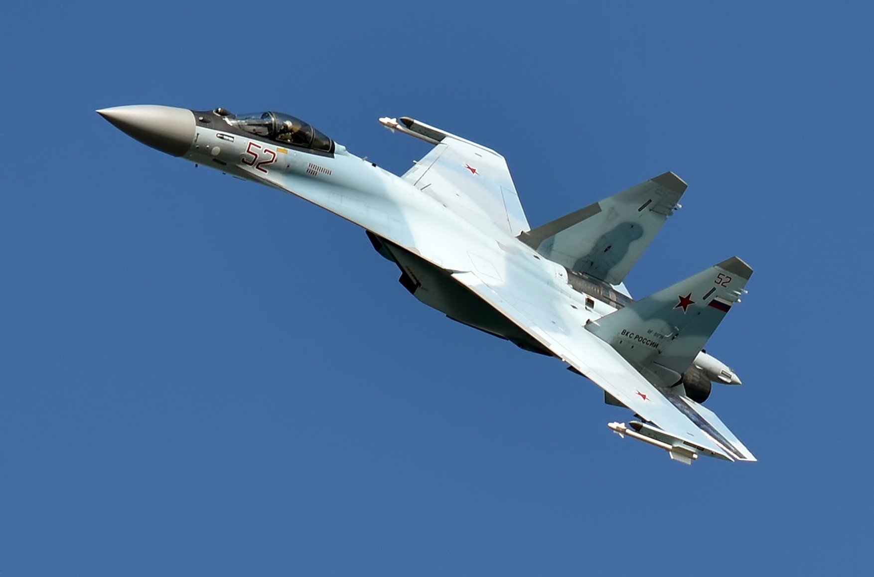 Власти Ирана подтвердили покупку российских истребителей Су-35