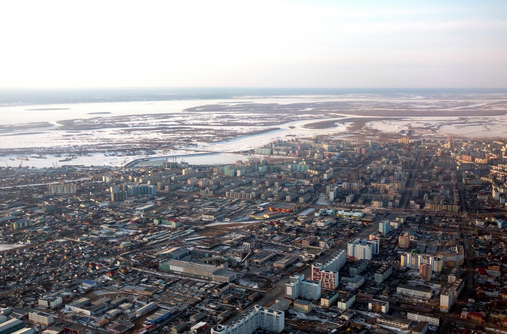 В Якутске тысяча семей осталась без тепла из-за аварии в минус 49 градусов