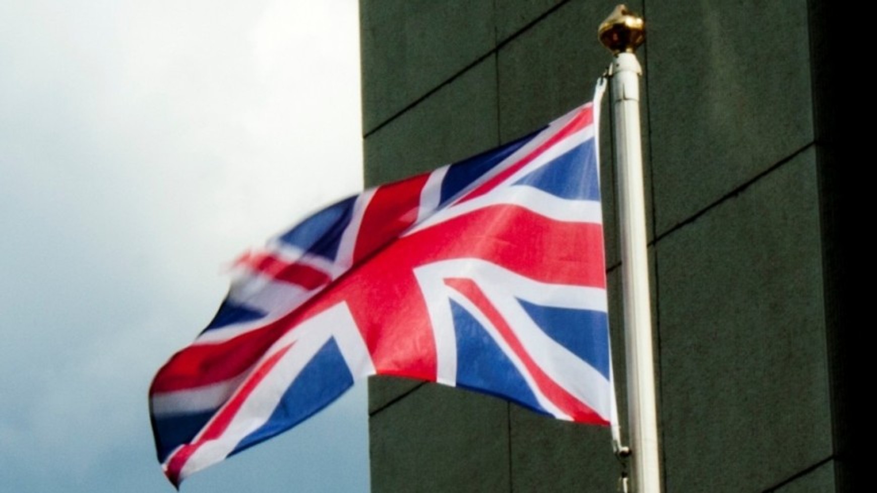 Британия ввела санкции против 92 физических и юридических лиц из России