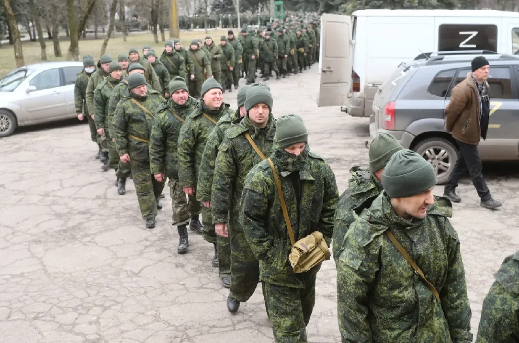 Иркутские мобилизованные рассказали, что их отправляют на штурм без подготовки и угрожают бросить на передовую как расходный материал
