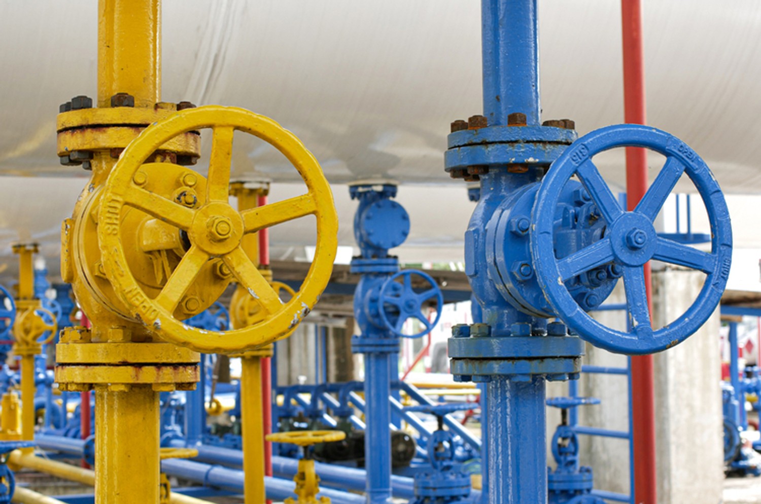 Украина пока не откажется от импорта газа. Кроме того, уже испытана схема поставок из Азербайджана — эксперт по нефтегазовому рынку Крутихин