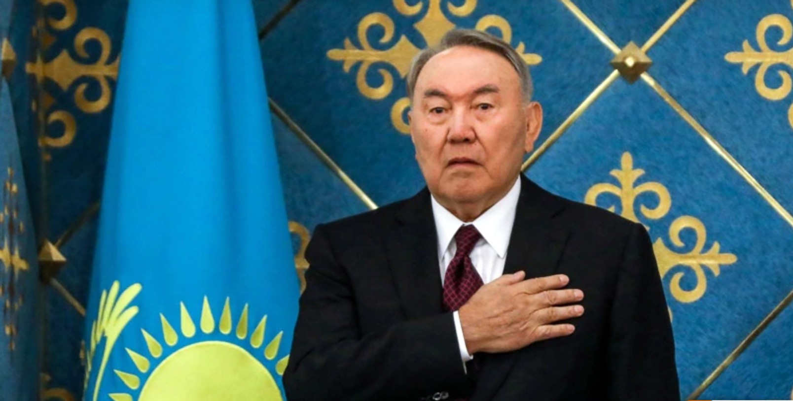 Назарбаева лишили титула «елбасы»