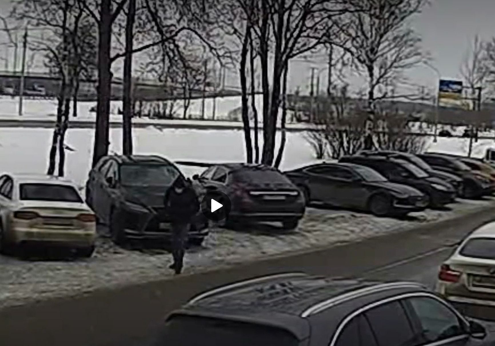 На видео ФСБ о покушении на Малофеева разминируют не ту машину, которую заминировали