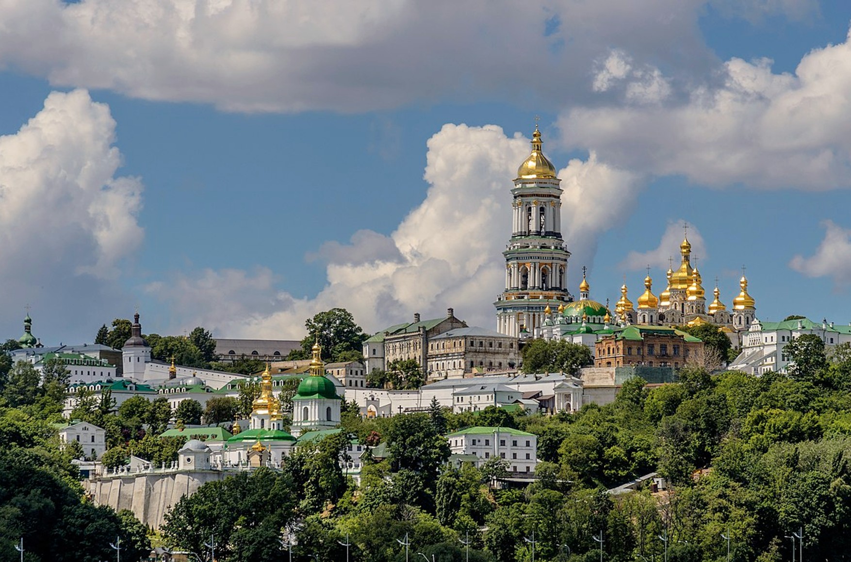 Украинской православной церкви дали срок до 29 марта, чтобы освободить Киево-Печерскую лавру