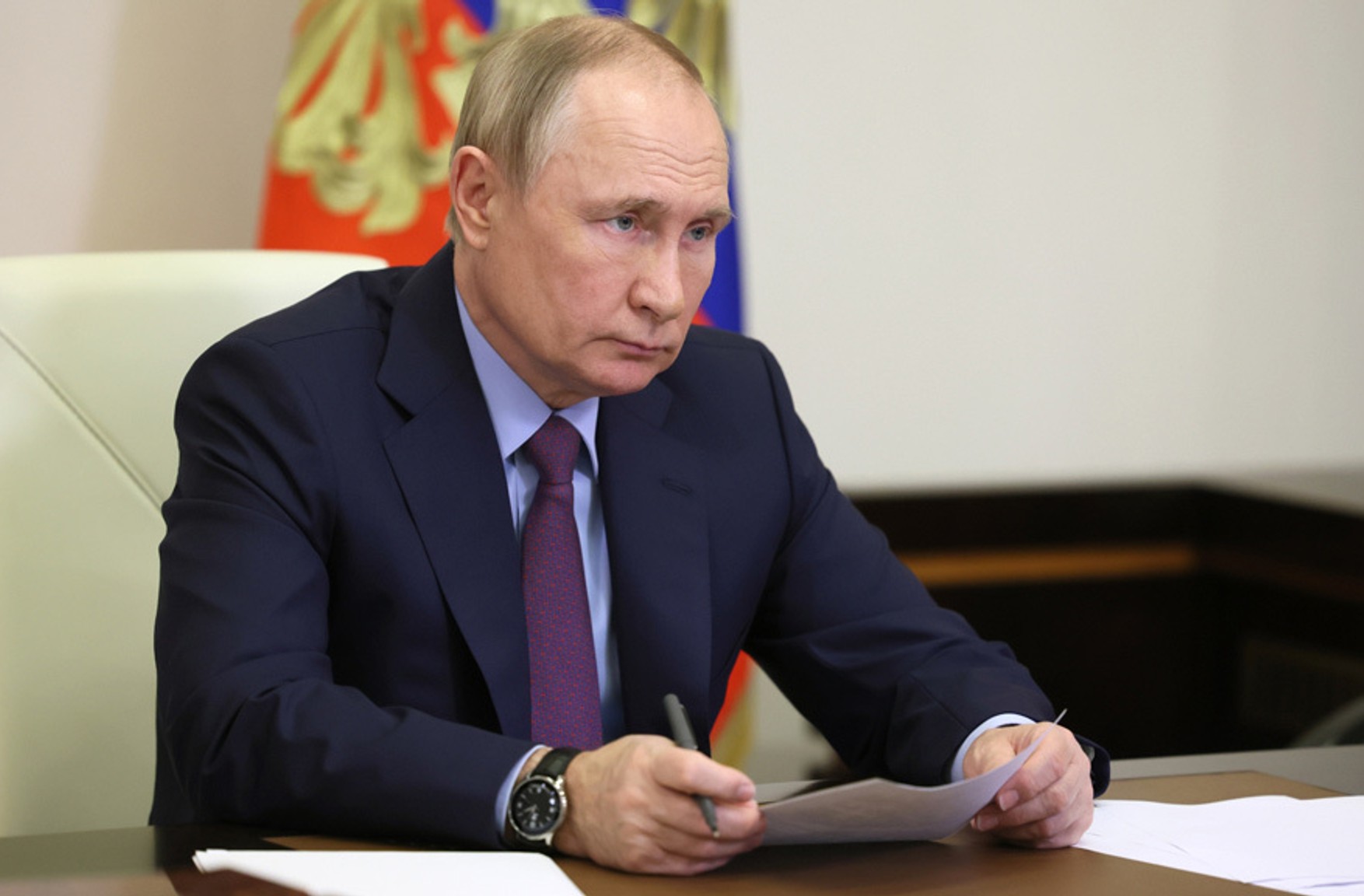 Путин подписал указ о введении внешнего управления на предприятиях, срывающих гособоронзаказ во время военного положения